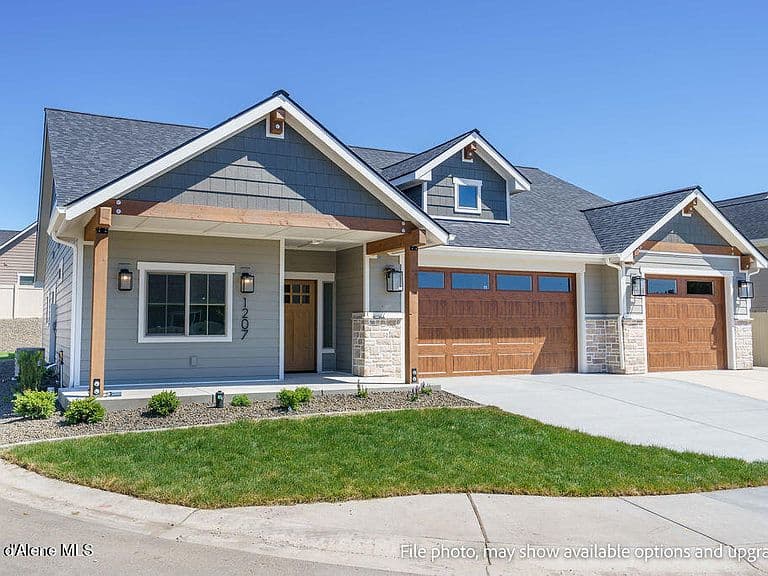 1207 W Fair Ln photo 1