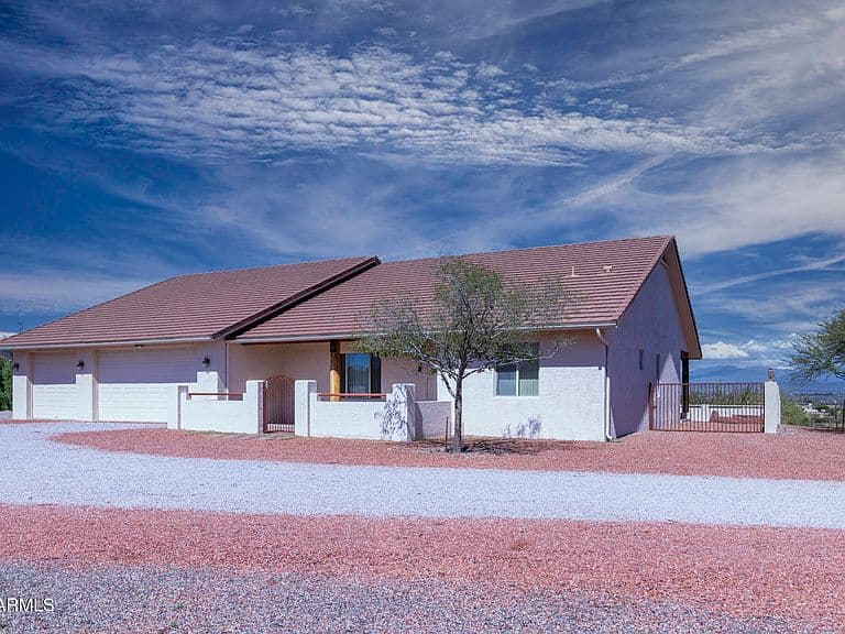 1260 S OCOTILLO Drive photo 2