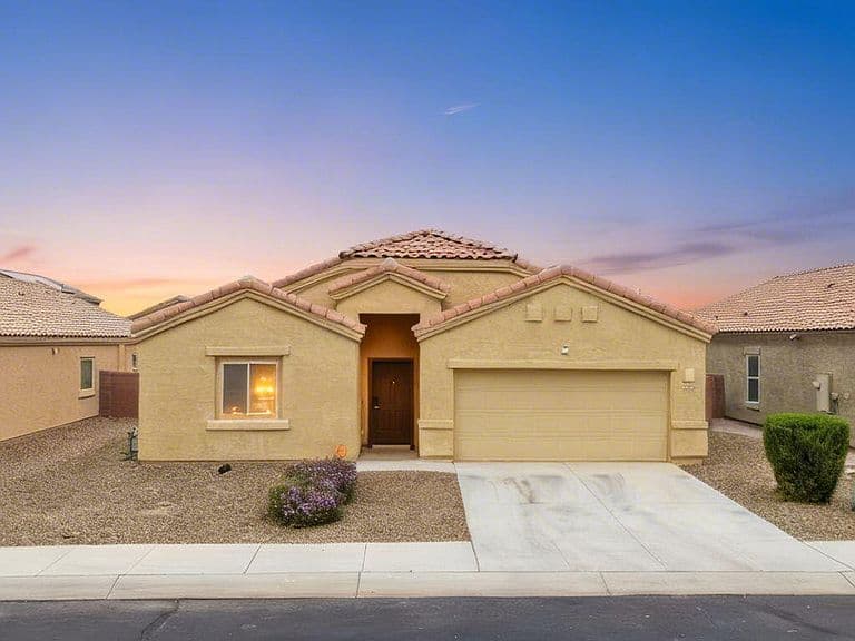 12394 W Reyher Farms Loop photo 1