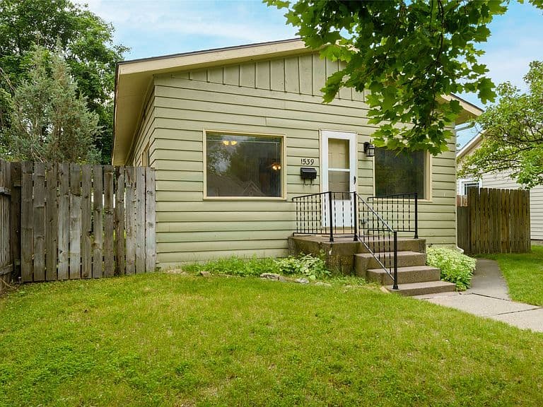 1539 S 4th St W photo 3