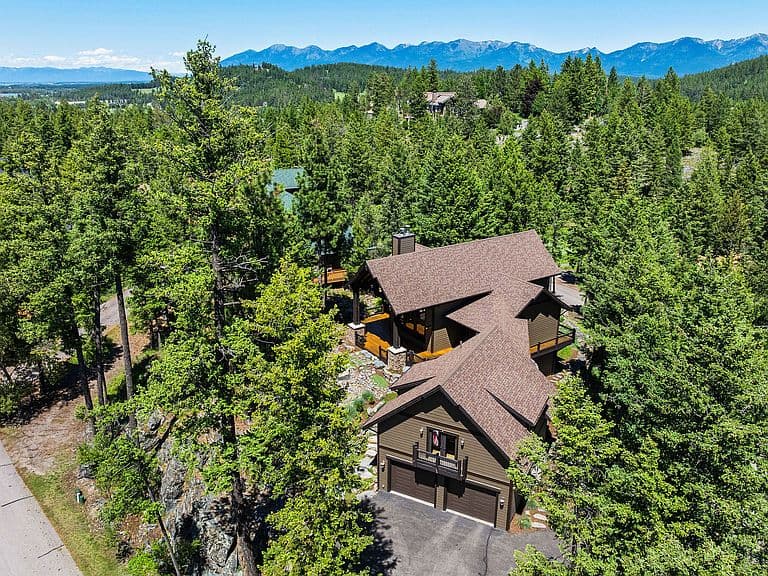 129 Bjork Dr photo 1