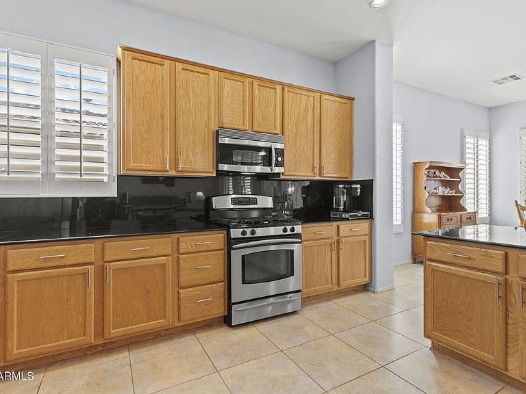 5192 S MARIGOLD Way photo 4