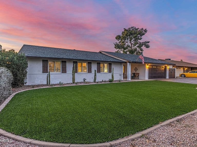 13624 N 46th Pl photo 3