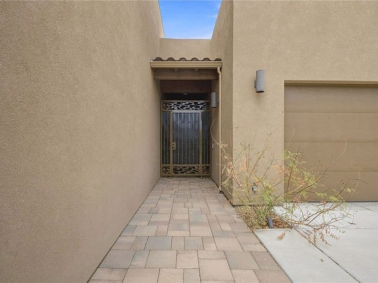 1187 Camino Cove photo 2