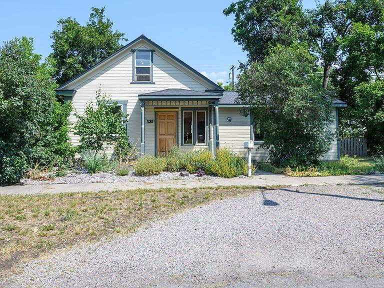 1130 Cooper St photo 2