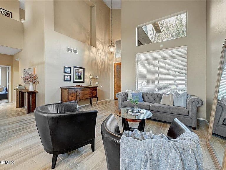 10548 E FIREWHEEL Drive photo 3