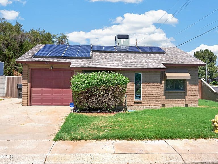 542 E ORAIBI Drive photo 1