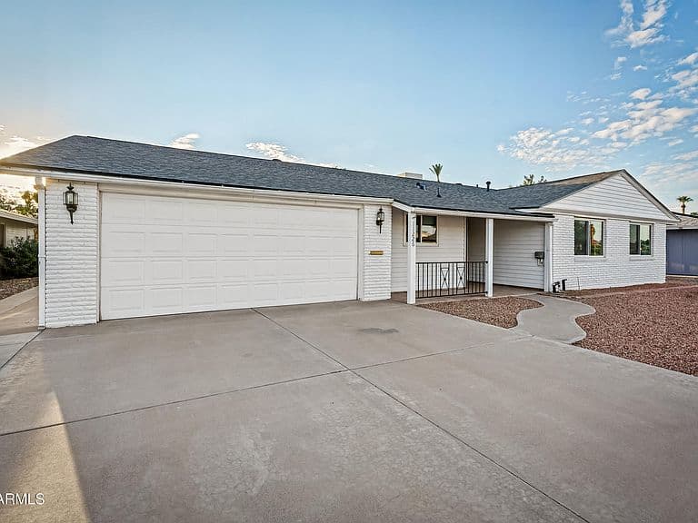 11226 N BALBOA Drive photo 4