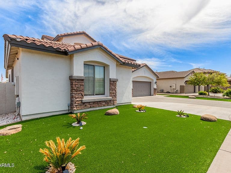6745 S RACHAEL Way photo 5