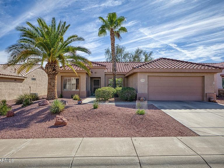 16143 W DESERT WINDS Drive photo 1