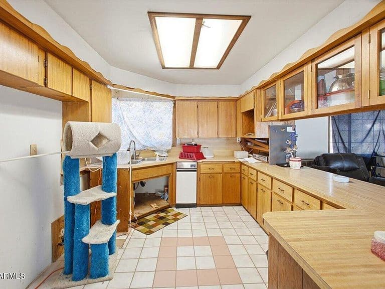 9391 S DONALD Trail photo 4