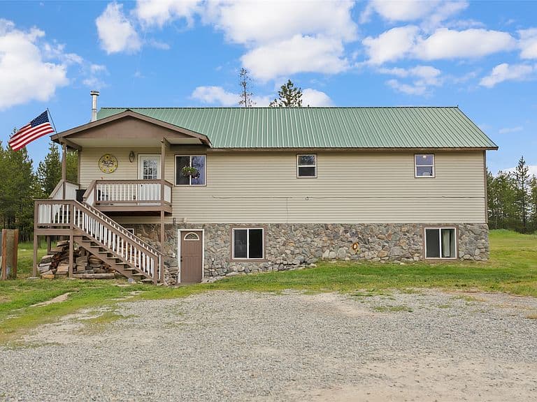 9390 Us Highway 2 W photo 3