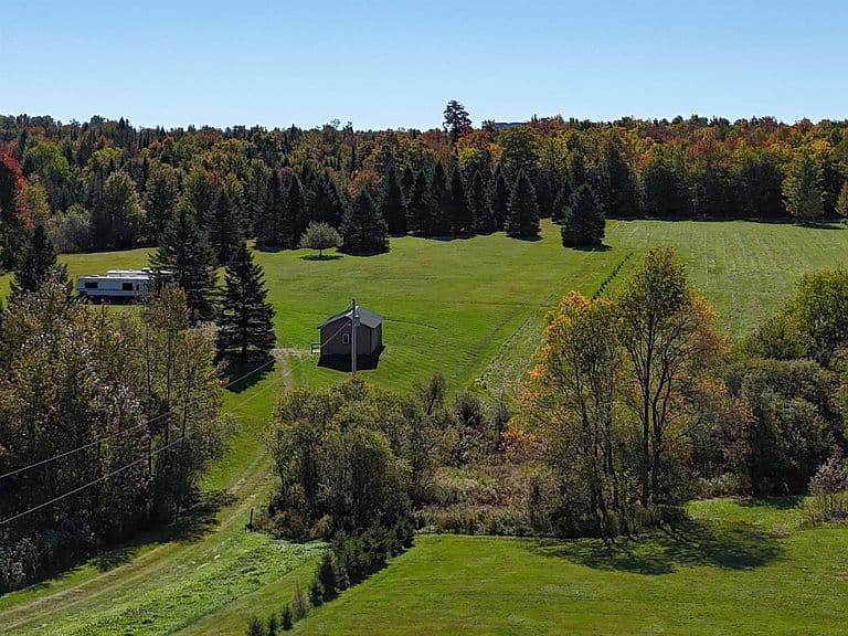 5224 Willoughby Lake Road photo 1