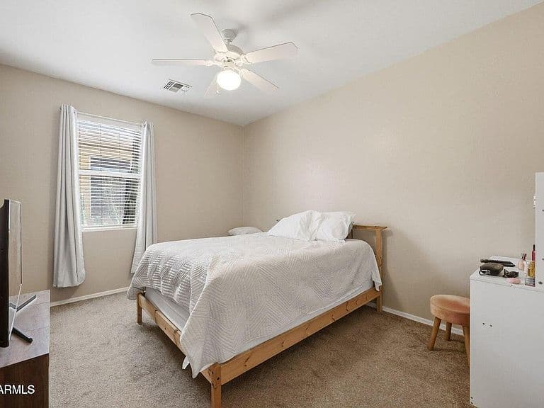 7027 W ST CHARLES Avenue photo 5