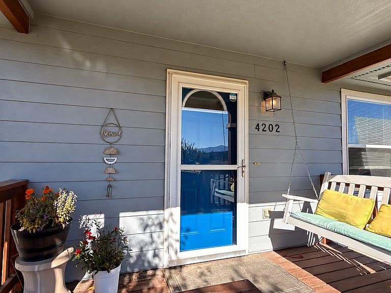 4202 Diagon Ln photo 3