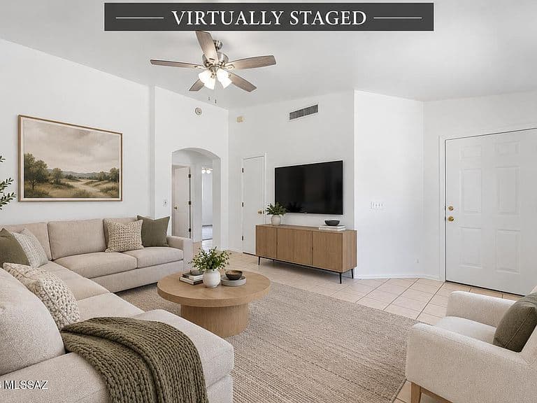 1654 W Sauvignon Dr photo 2