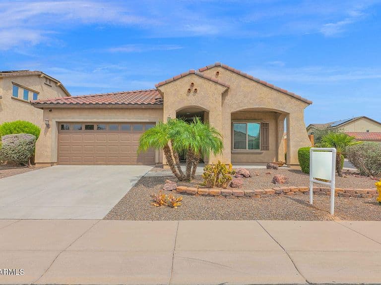 25938 W Potter Drive photo 2