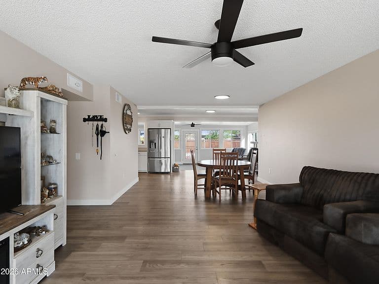 13019 N 98TH Avenue photo 5