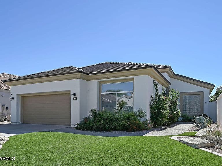 11803 E TERRA Drive photo 1