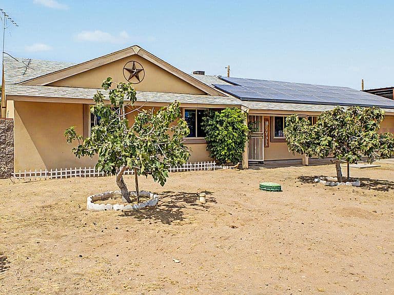 10434 E ALBANY Street photo 4
