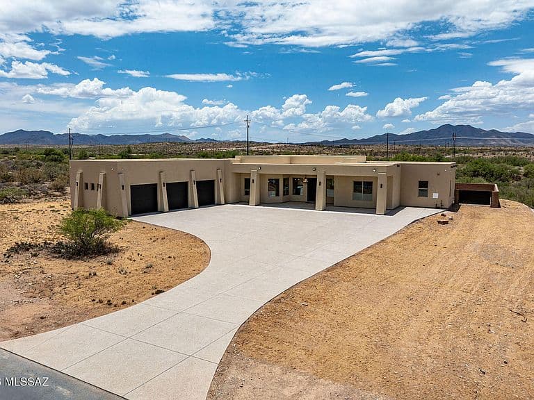 14652 E Sands Ranch Rd photo 1