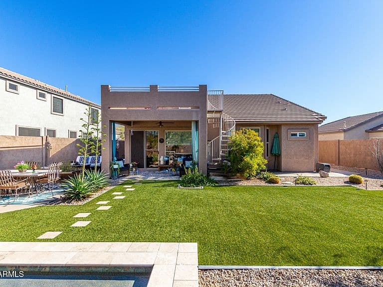 7238 E TYNDALL Street photo 5