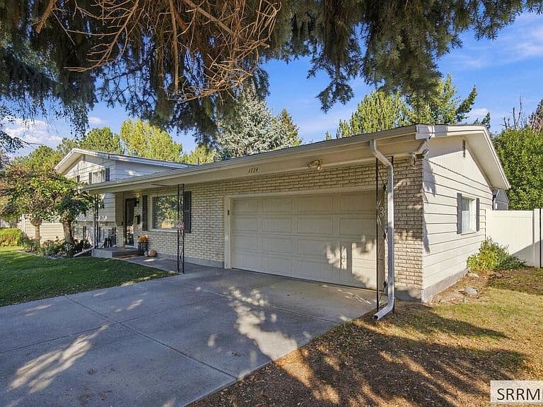 1734 Rainier St photo 3