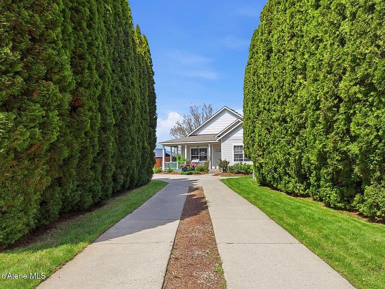 10957 N Danielle Rd photo 1
