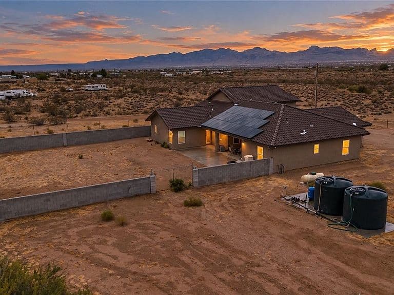 3636 N La Osa Road photo 3