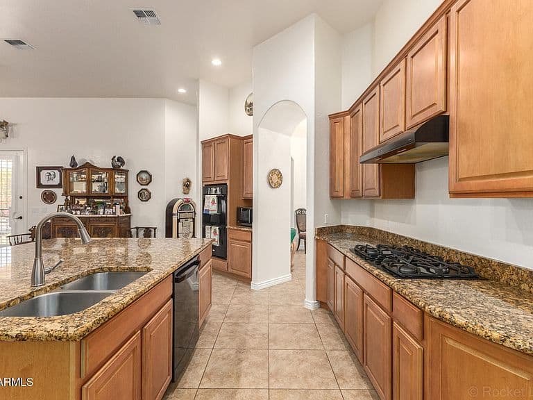 5235 E LONESOME DOVE Trail photo 5