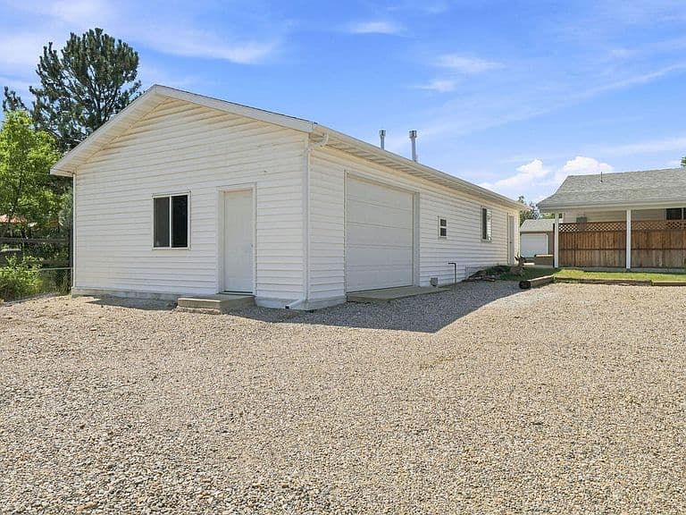 2315 National Ave photo 5