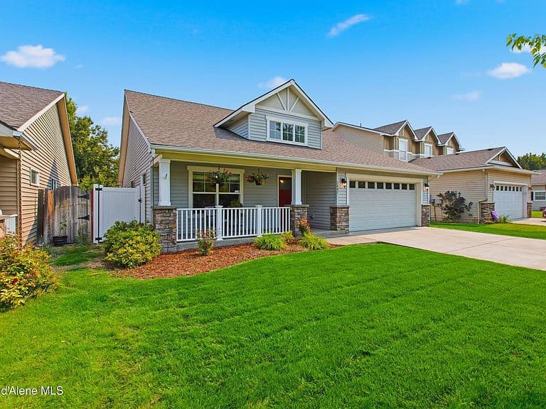 1441 W Tualatin Dr photo 2
