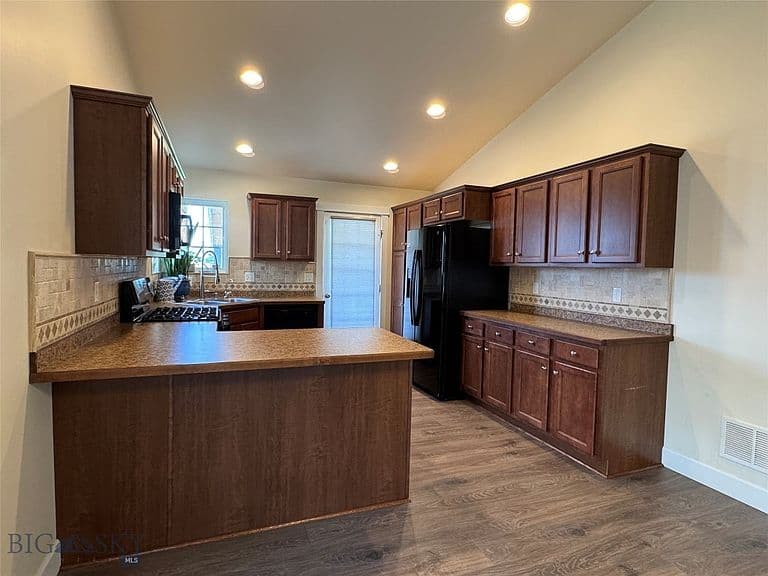 2245 Sturnella Ln photo 4