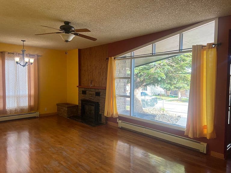 1203 Veterans Ave photo 3
