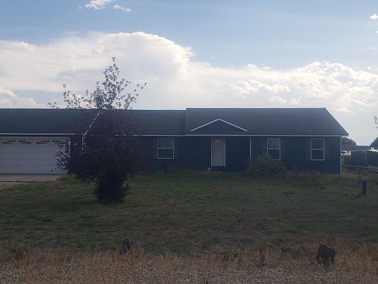 373 Hadli Ct photo 5