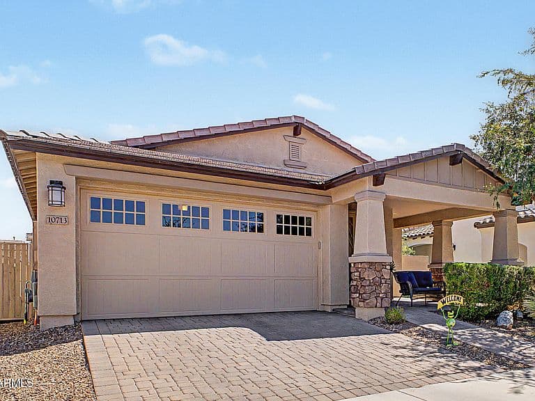 10713 E TWISTER Avenue photo 4