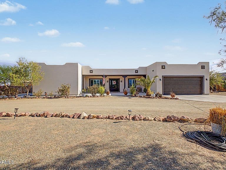 25223 W BLUE SKY Drive photo 2