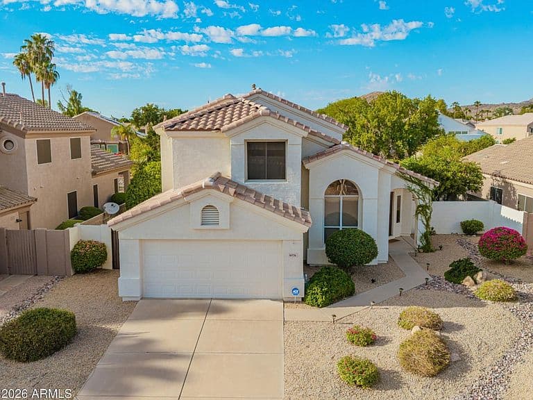 6076 W IRMA Lane photo 1