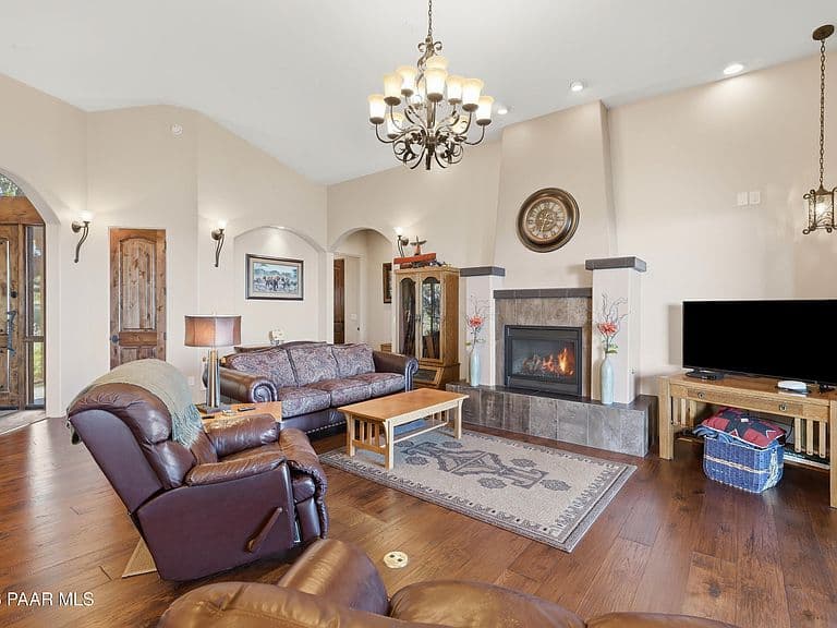 830 E Upper Sky Terrace Dr photo 5