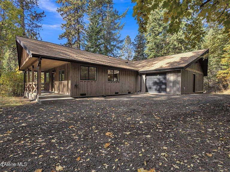 42820 S Highway 97 photo 4