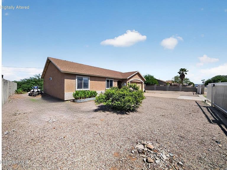 5346 E RED BIRD Lane photo 3