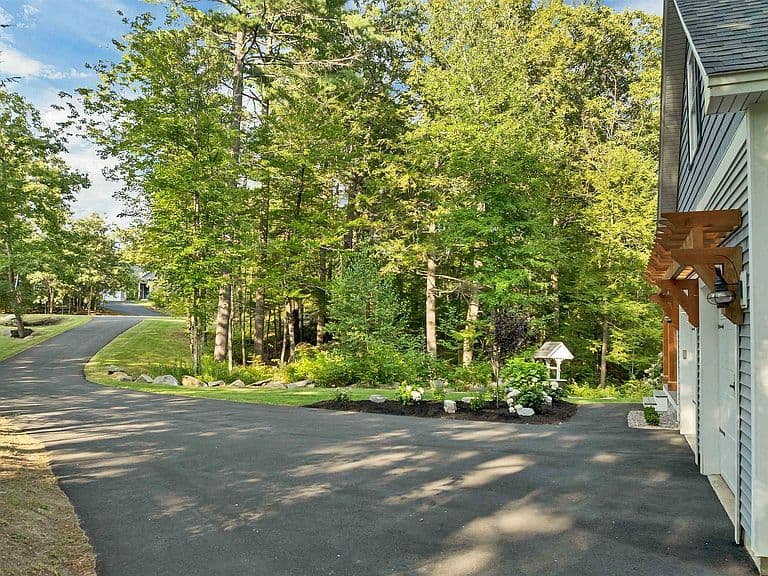33 Beaverside D Drive photo 3