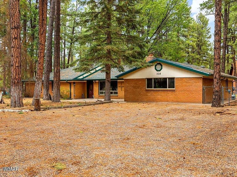538 S Woodland Ln photo 1
