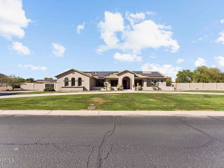 14554 W DESERT COVE Road photo 2