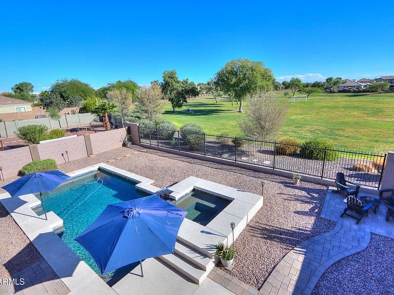 42133 W Arvada Court photo 3