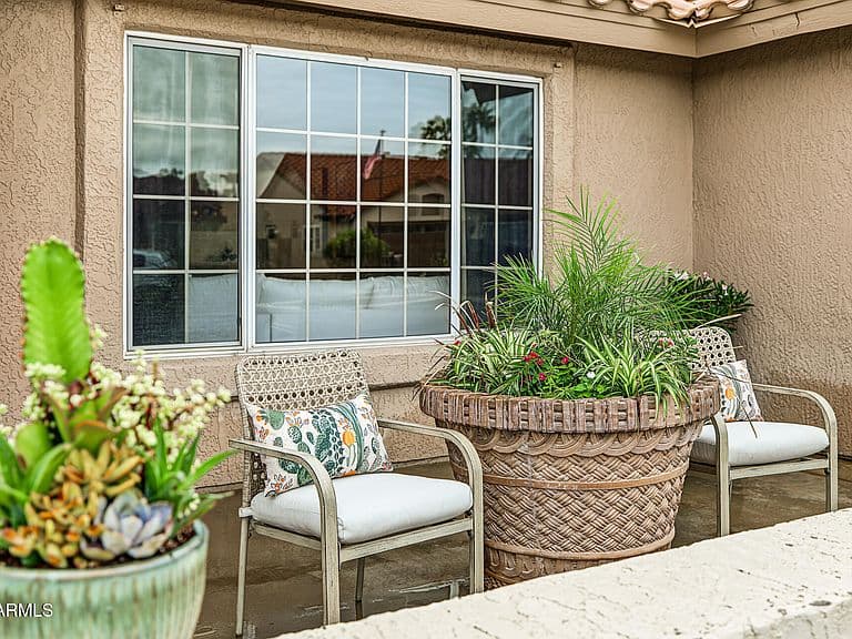 13706 W SKY HAWK Drive photo 5