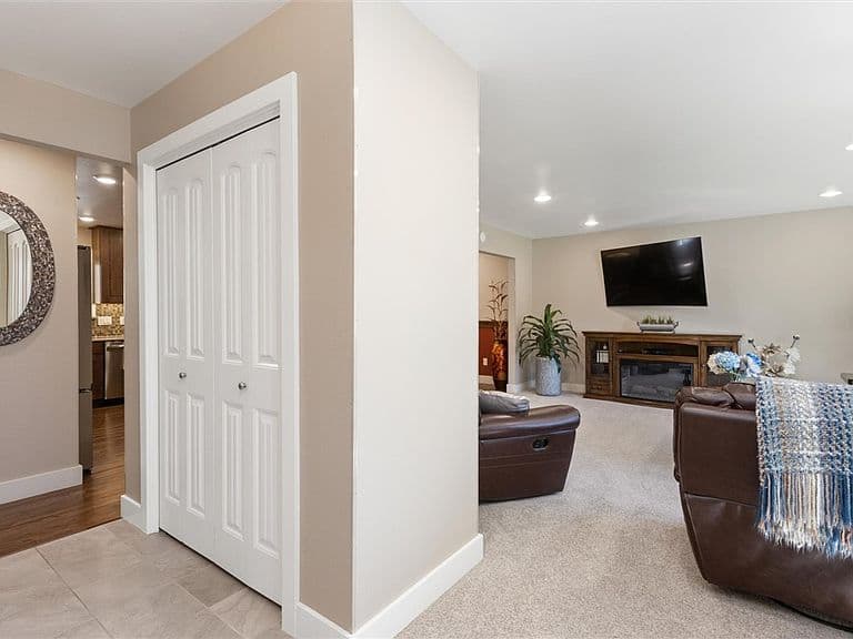 5549 Walter Hagen Dr photo 5