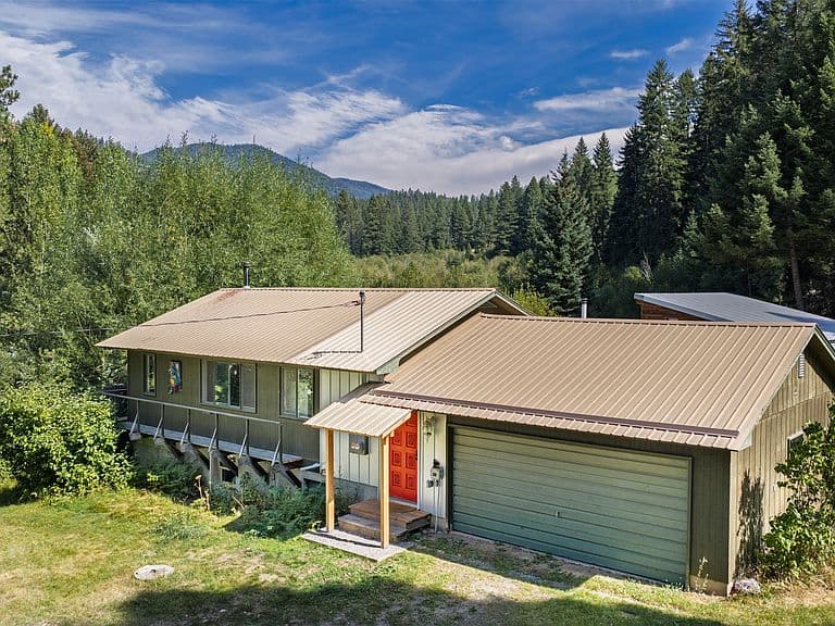 242 Tizer Lake Rd photo 1