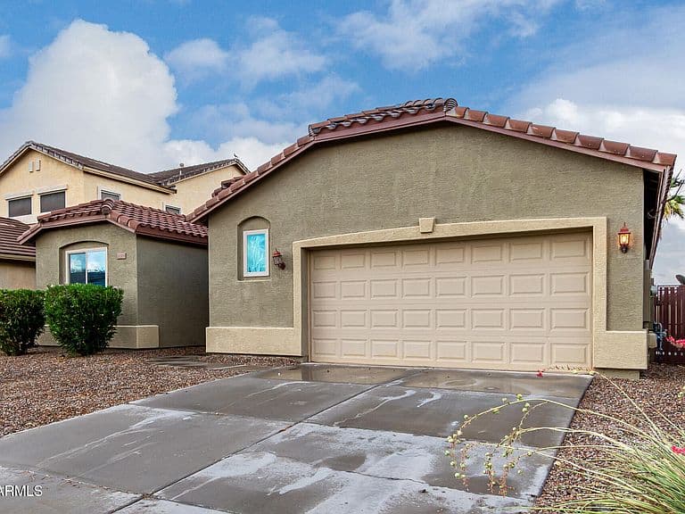 18305 N LARKSPUR Drive photo 5