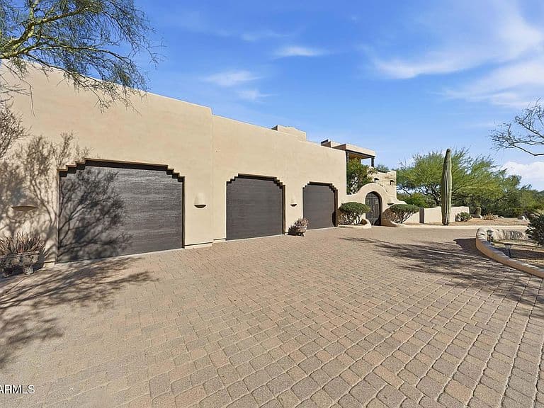 8180 E DOVE VALLEY Road photo 5